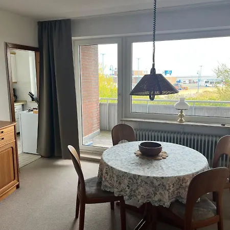 Haus Seeloewe 1 *